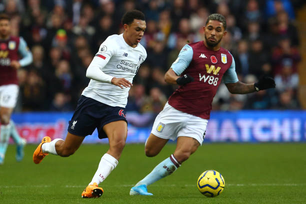 足球做好准 足球做好准