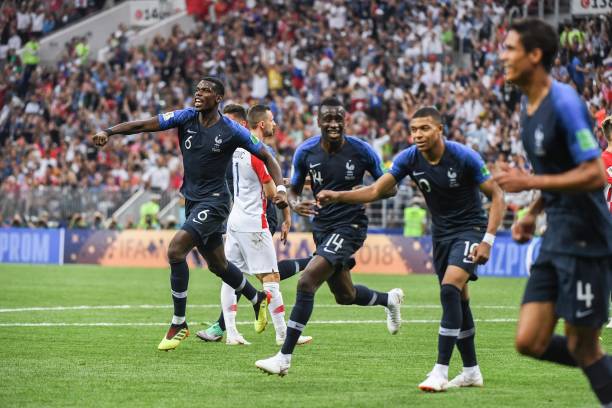 底线抽击 底线抽击