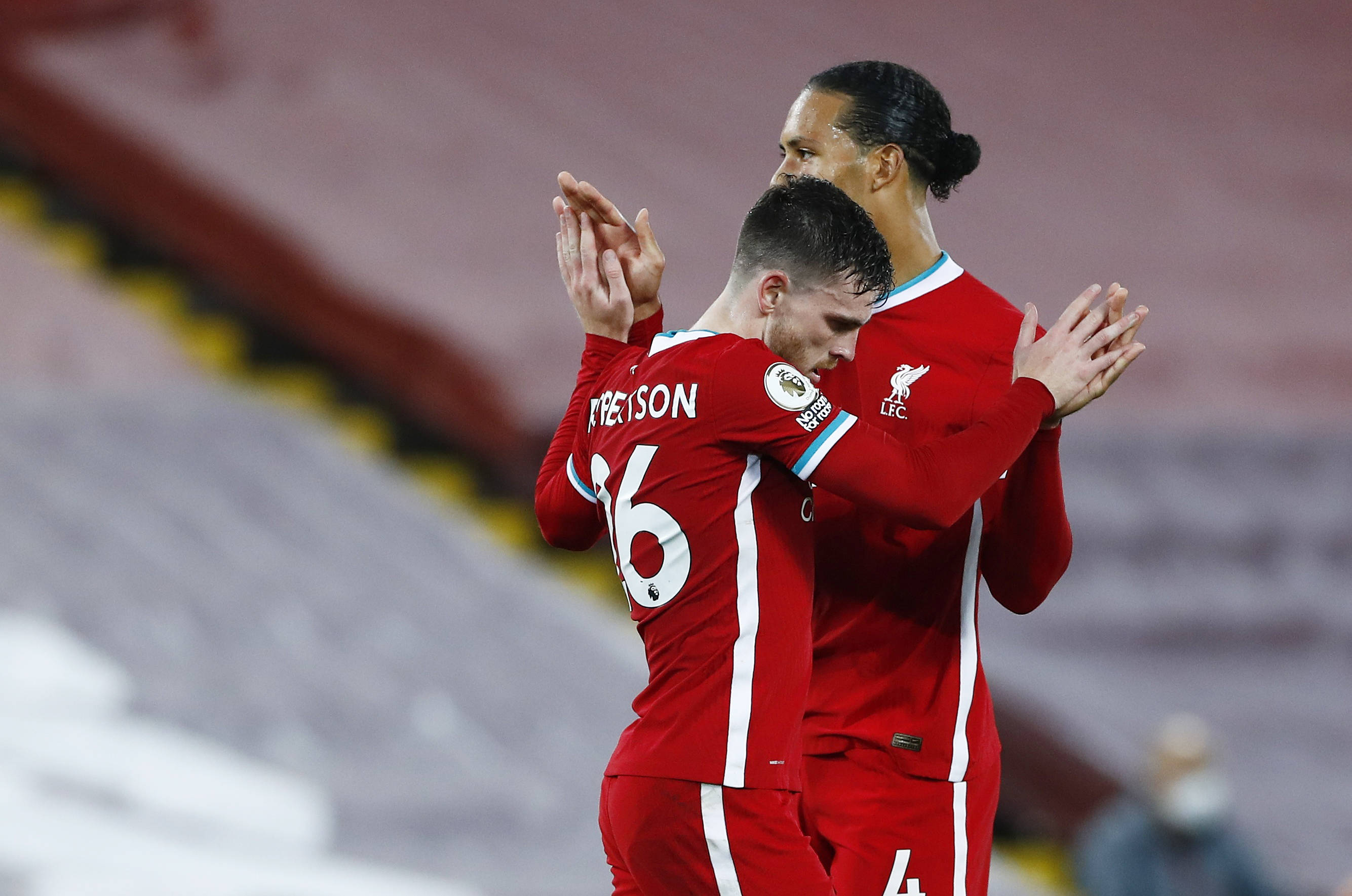 歐足聯官宣小阿紮爾當選全場MVP.