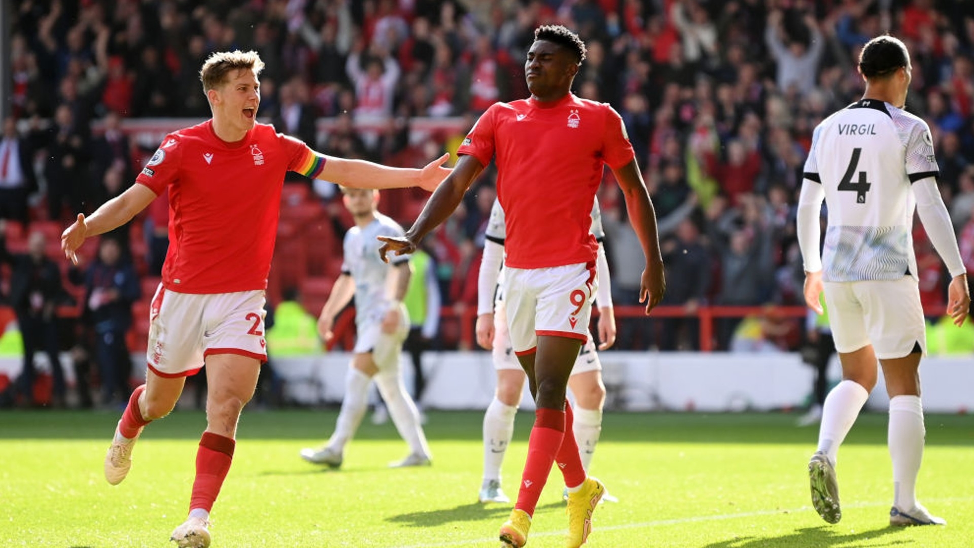 球后迅速发 球后迅速发